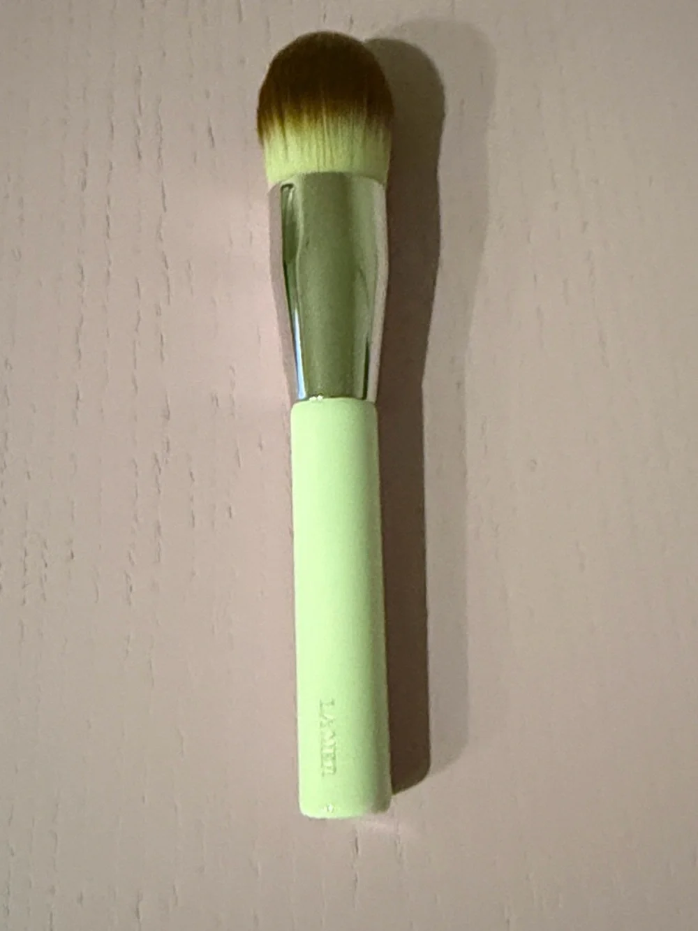 La Mer Light Face Foundation Brush